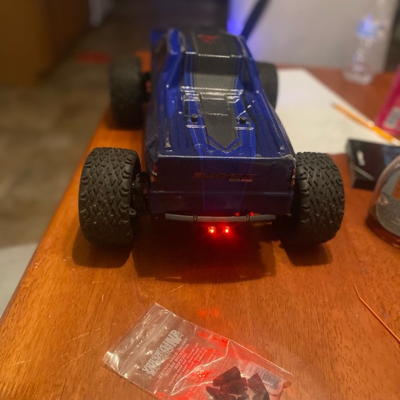 Redcat Blackout Xte Pro - Picture 2 of 7